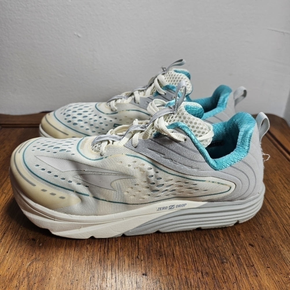 Altra Three Five Running Shoes Women's Size 10
